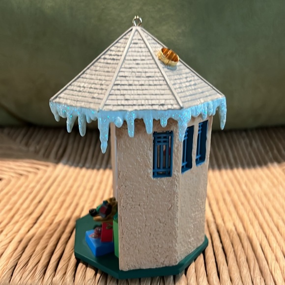 Vintage 1996 Hallmark Ornament used No box - Picture 2 of 9